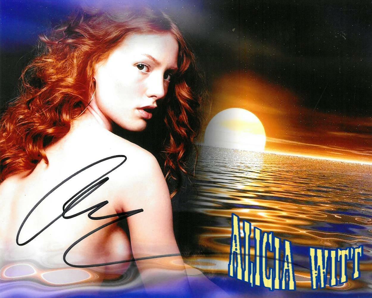 Alicia Witt Signed Authentic Autographed 8x10 Photo Poster painting PSA/DNA #AE98632