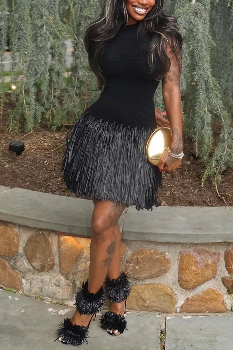 Plus Size Party Black Elegant Round Neck Strappy Mini Dresses [Pre-Order]
