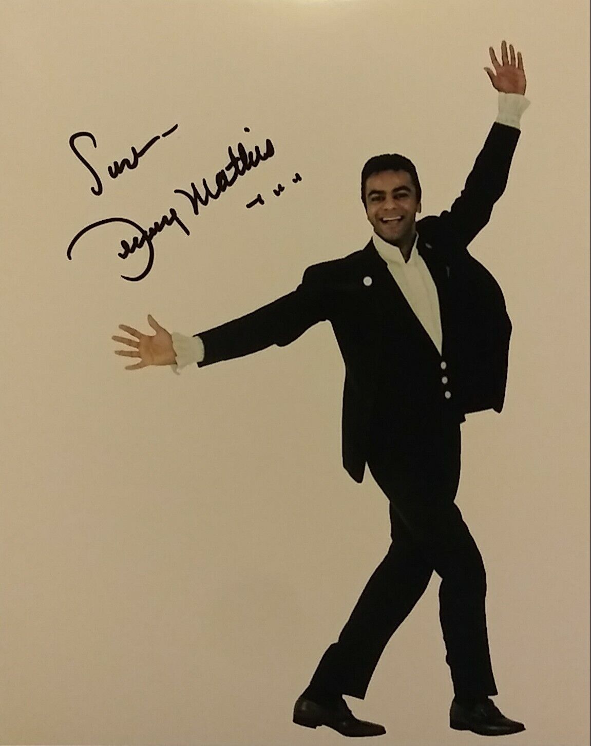 Johnny Mathis sign 8 x 10