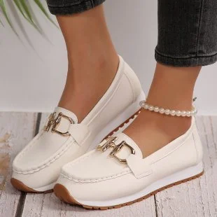 Yyvonne Women's Single Shoes 2025 Spring New Round Head Flat Solid-Colored Metal Chain Fashion Single Shoes Women's Casual Shoes