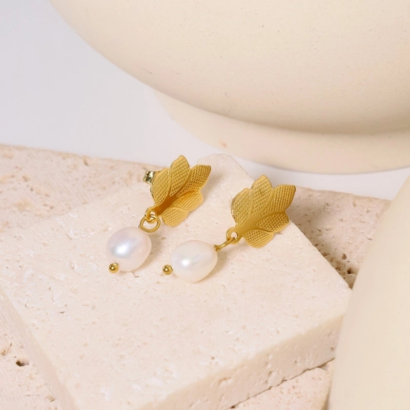 1 Pair IG Style Minimalist Leaves Pearl 304 Stainless Steel 18K Gold Plated Drop Earrings