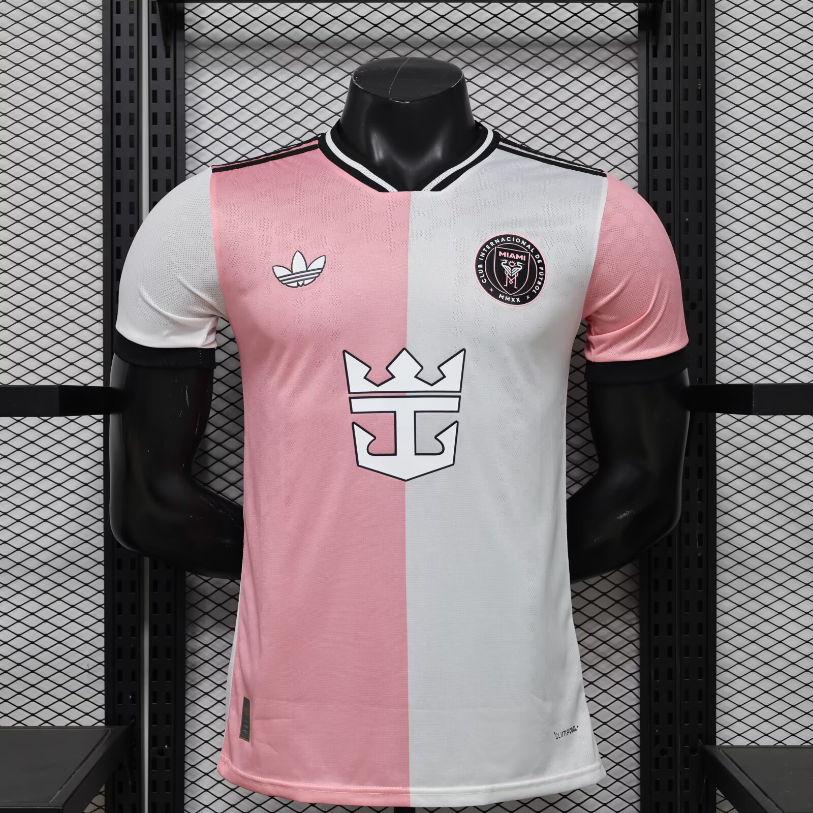 2026/2027 Player Version Inter Miami Special Edition Football Jersey 1:1 Thai Quality（The player version jersey is a bit tight, please pay attention to the size selection）