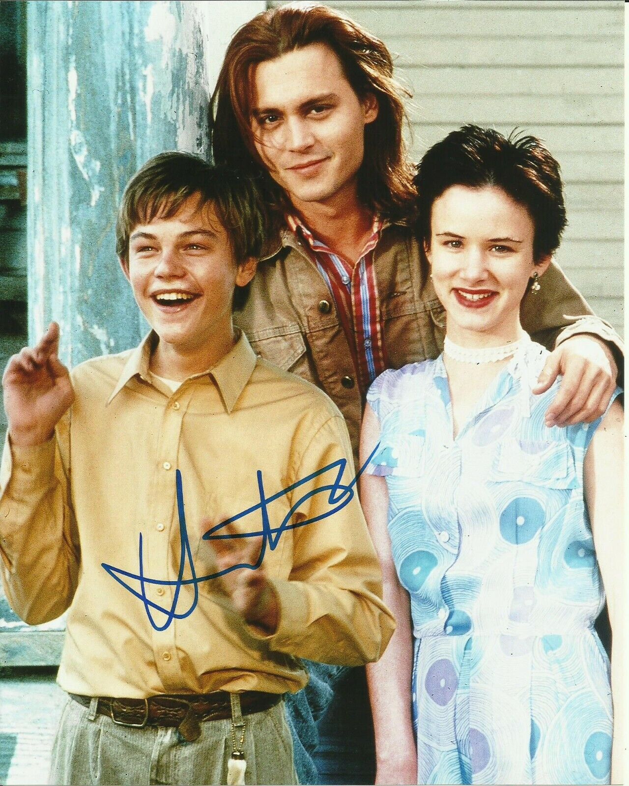 JULIETTE LEWIS SIGNED WHATS EATING GILBERT GRAPE Photo Poster painting UACC REG 242 (1)