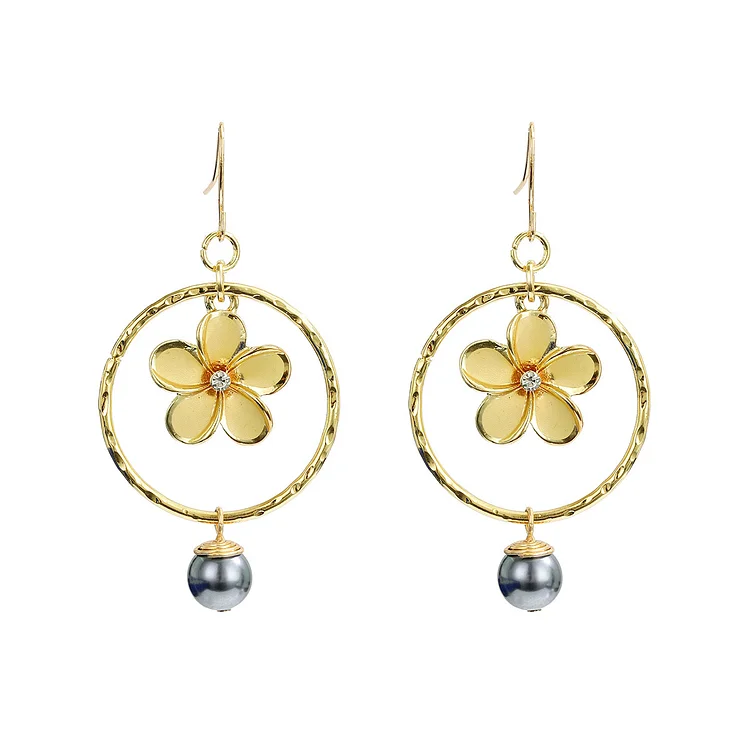 Retro Flower Black Pearl Earrings