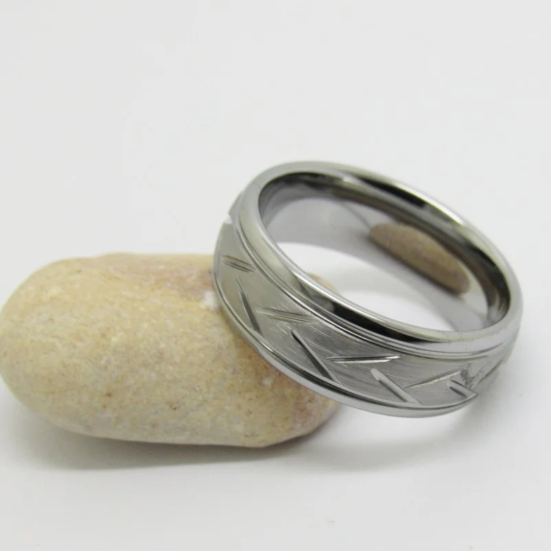 6MM 8MM Mens Women's Silver Domed Grooved Tungsten Rings Brushed Carbon Fiber Couple Wedding