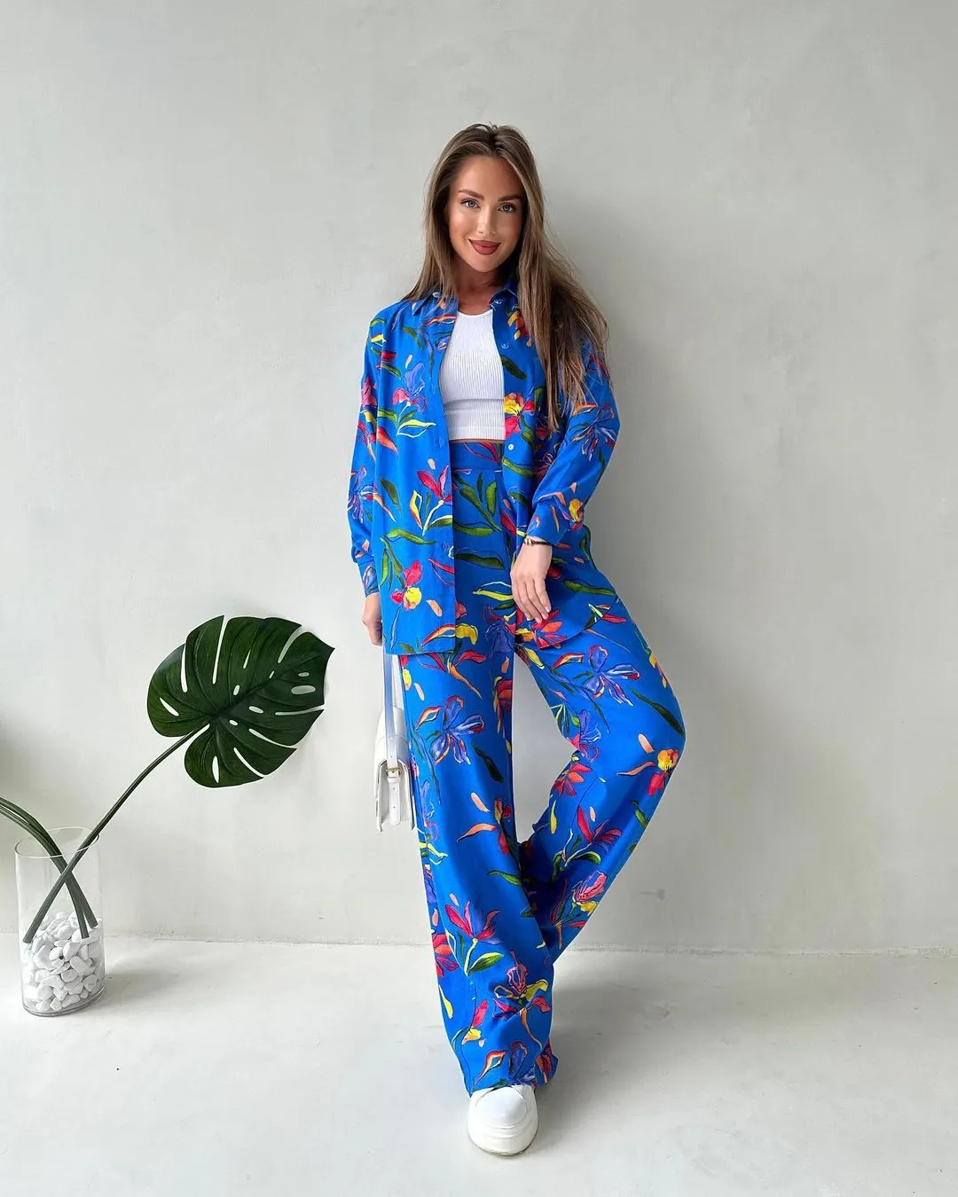 Plus Size Women printed lace-up loose shirt and straight pants two-piece set