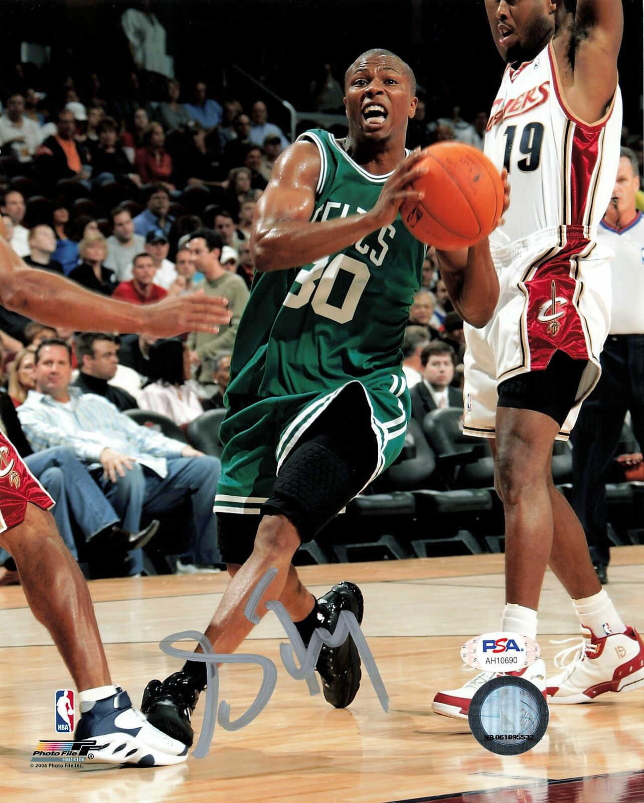 Sebastian Telfair signed 8x10 Photo Poster painting PSA/DNA Boston Celtics Autographed