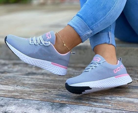 Women's Sneakers