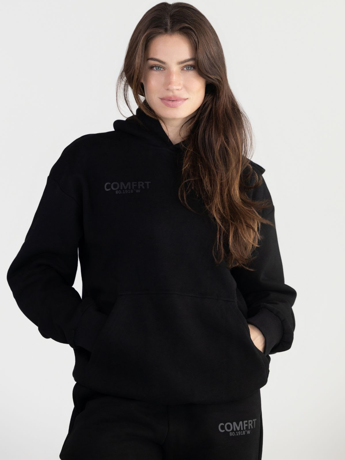 Comfrt Oversized Hoodie &ndash; Black