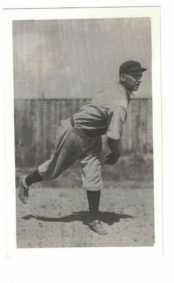 Elam VanGilder St. Louis Browns Postcard Size Baseball Photo Poster painting 3 1/2 x 5 1/2