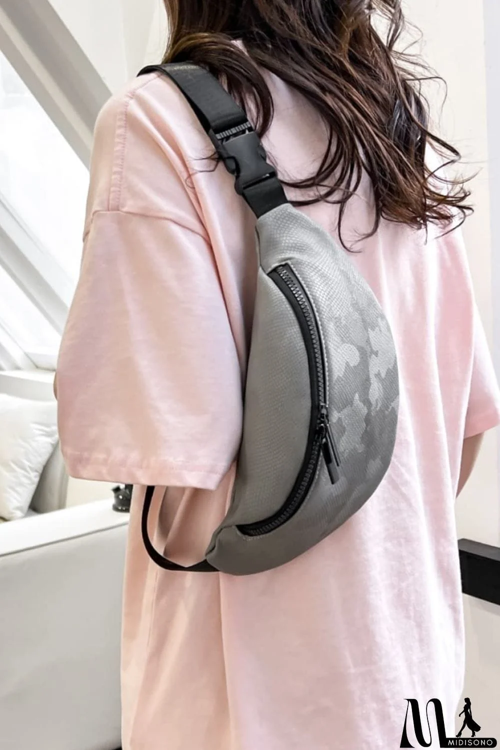 MidiSono - Medium Nylon Sling Bag