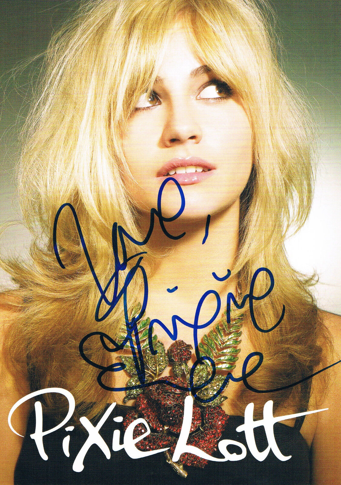 Pixie Lott 1991- genuine autograph IN PERSON signed 6x8