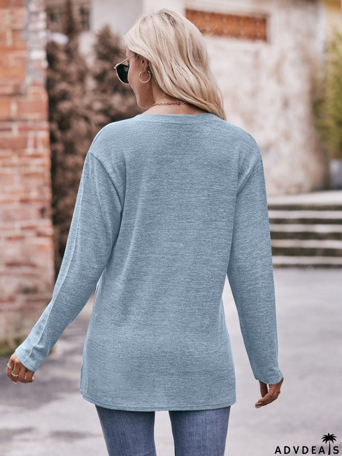 Buttoned Notched Neck Long Sleeve Top
