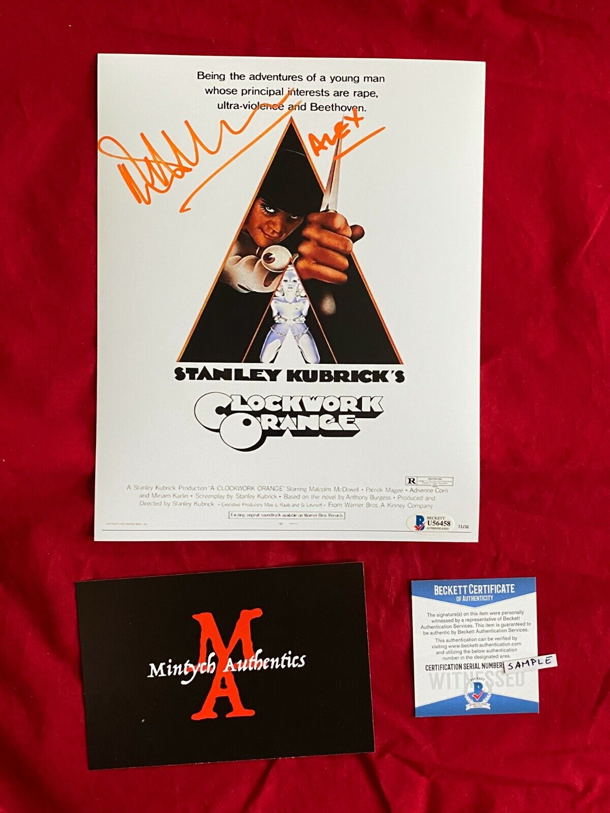 MALCOLM MCDOWELL A CLOCKWORK ORANGE AUTOGRAPHED SIGNED 8x10 Photo Poster painting! BECKETT!