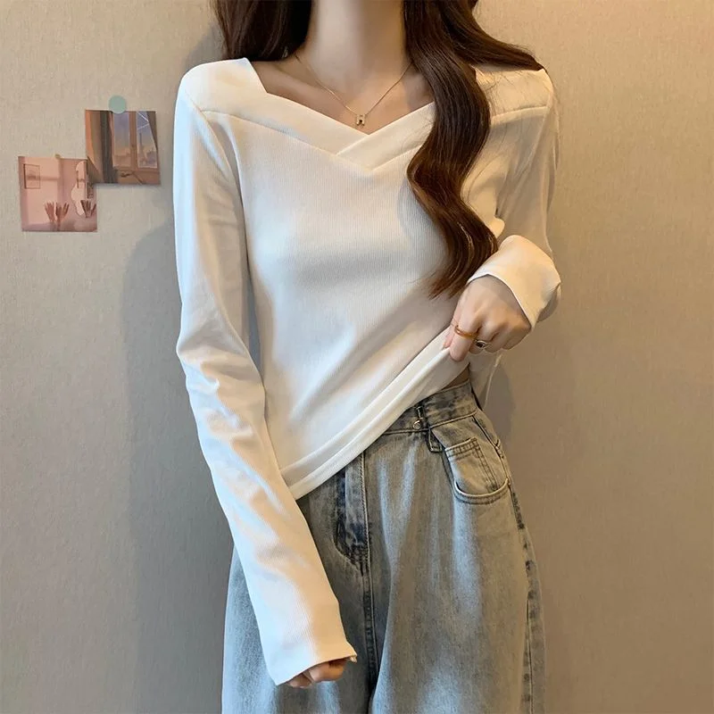 Brownm Brownm New Fall Of 2024 Wears A V-Neck Bottom Shirt With A Female Design Long-Sleeve T-Shirt Students Slim German Velvet Jacket