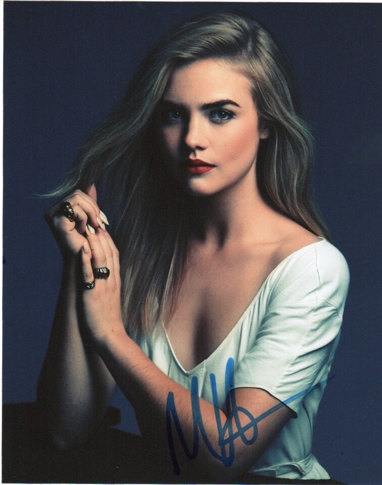 Maddie Hasson Autographed Signec 8x10 Photo Poster painting COA #1