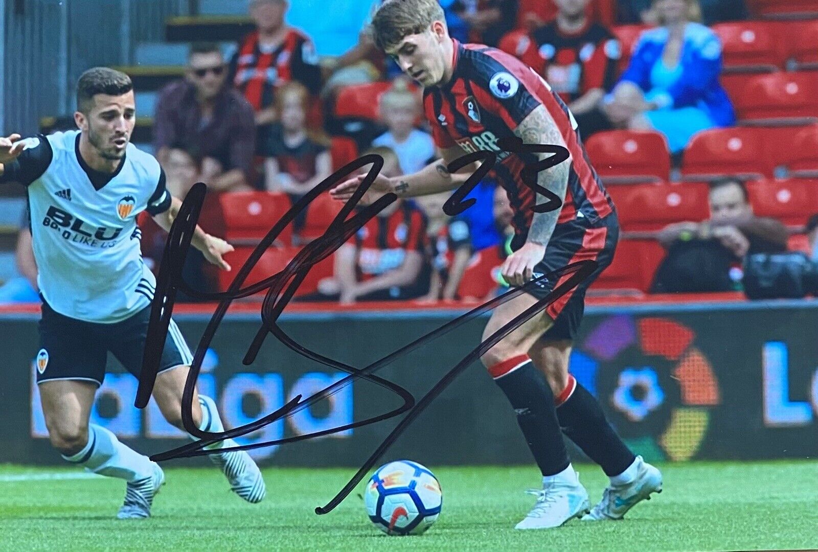 Connor Mahoney Genuine Hand Signed Bournemouth AFC 6X4 Photo Poster painting