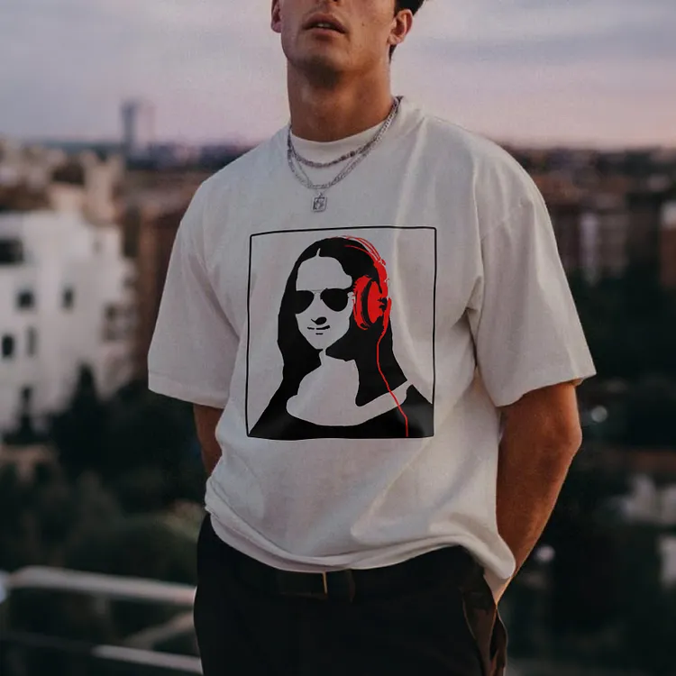 Mona Lisa Style Woman With Red Headphones And Sunglasses Printed Men's T-shirt