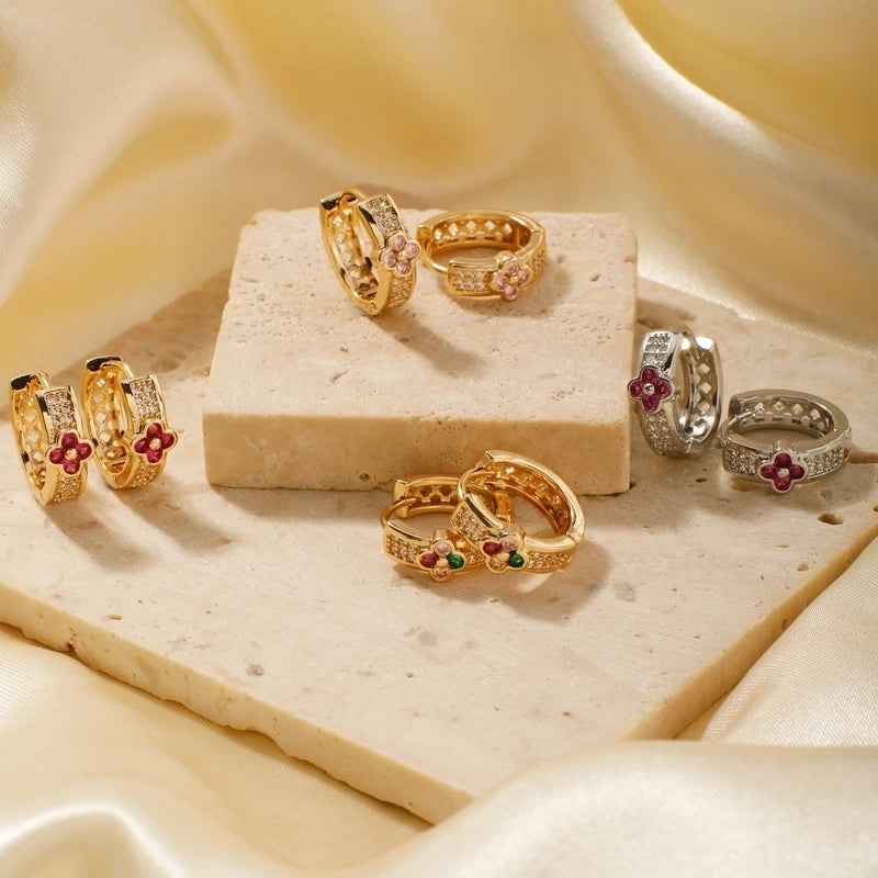 1 Pair Elegant Minimalist Shiny Geometric Four Leaf Clover Inlay Copper Zircon K Gold Plated Rhodium Plated Earrings