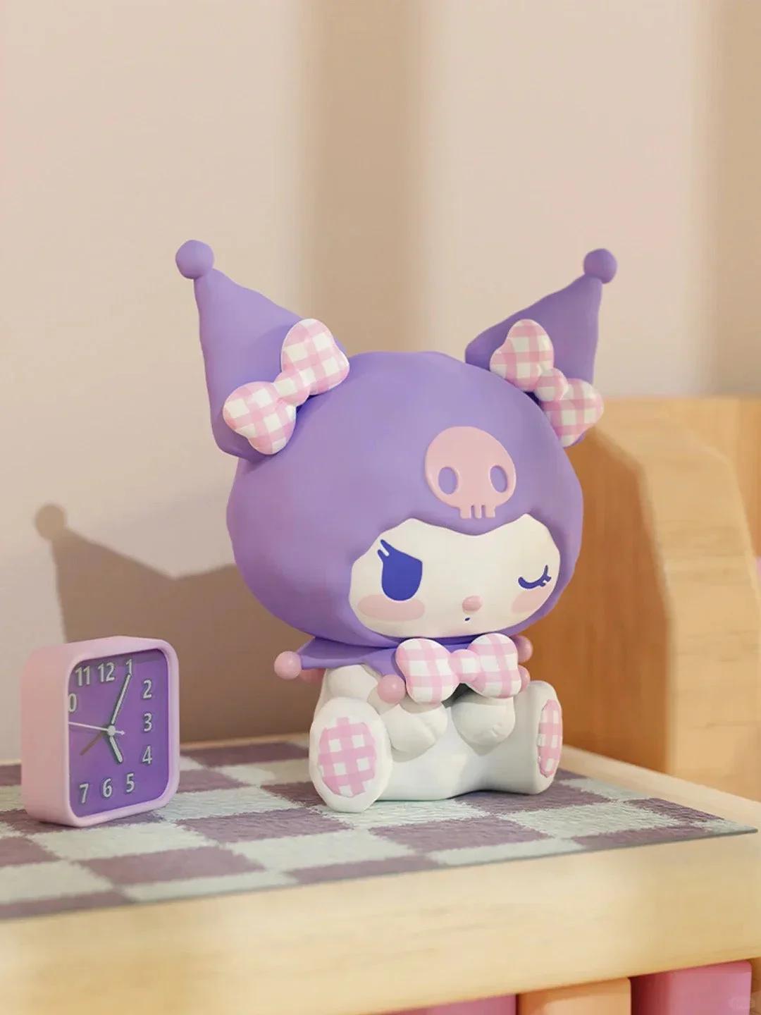 Kuro Wink with Bow Doll