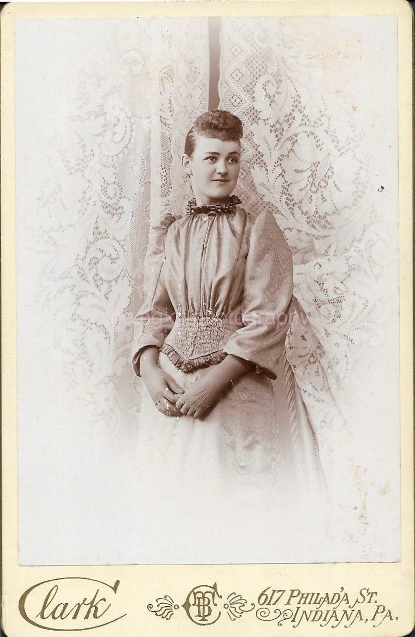 CABINET CARD FOUND Photo Poster painting bw18 31 M