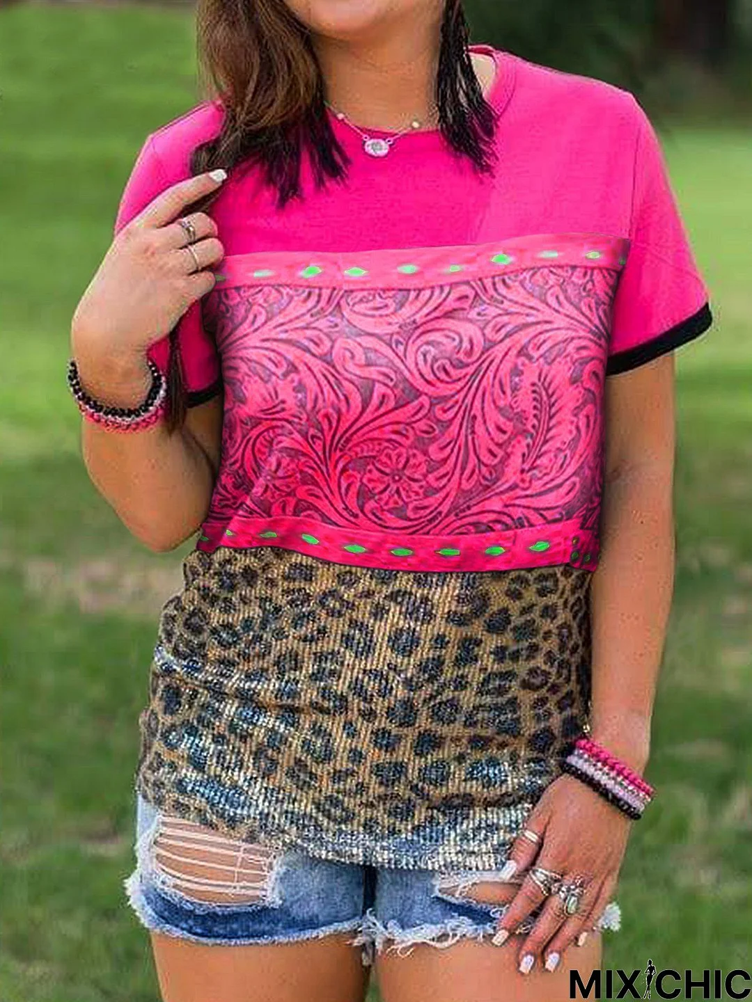 Printed Short Sleeve Leopard Crew Neck T-shirt