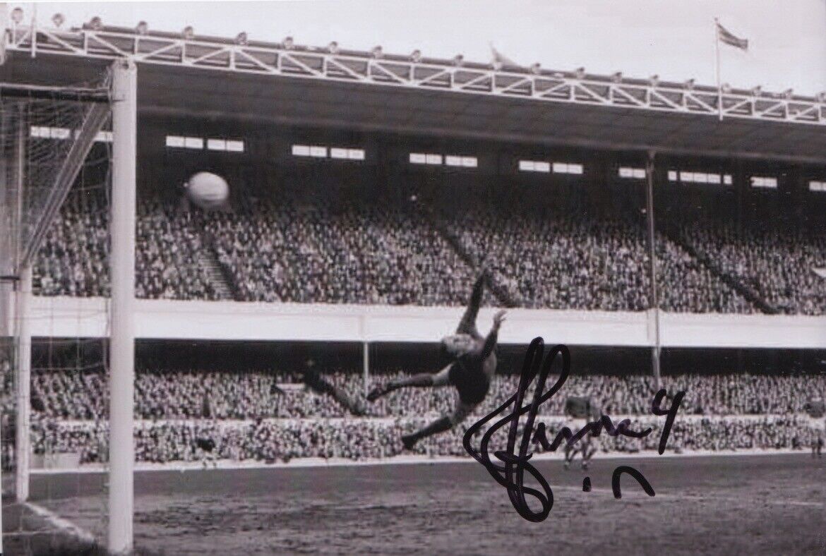 JIM FURNELL HAND SIGNED 6X4 Photo Poster painting ARSENAL FOOTBALL AUTOGRAPH 2