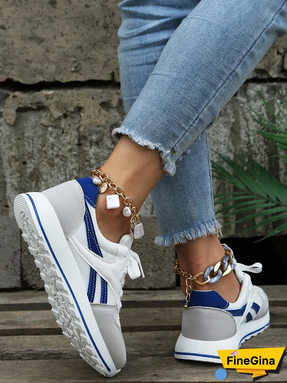 Color Block Sports All Season Split Joint Flat Heel Round Toe Fabric Fabric Lace-Up Sneakers for Women
