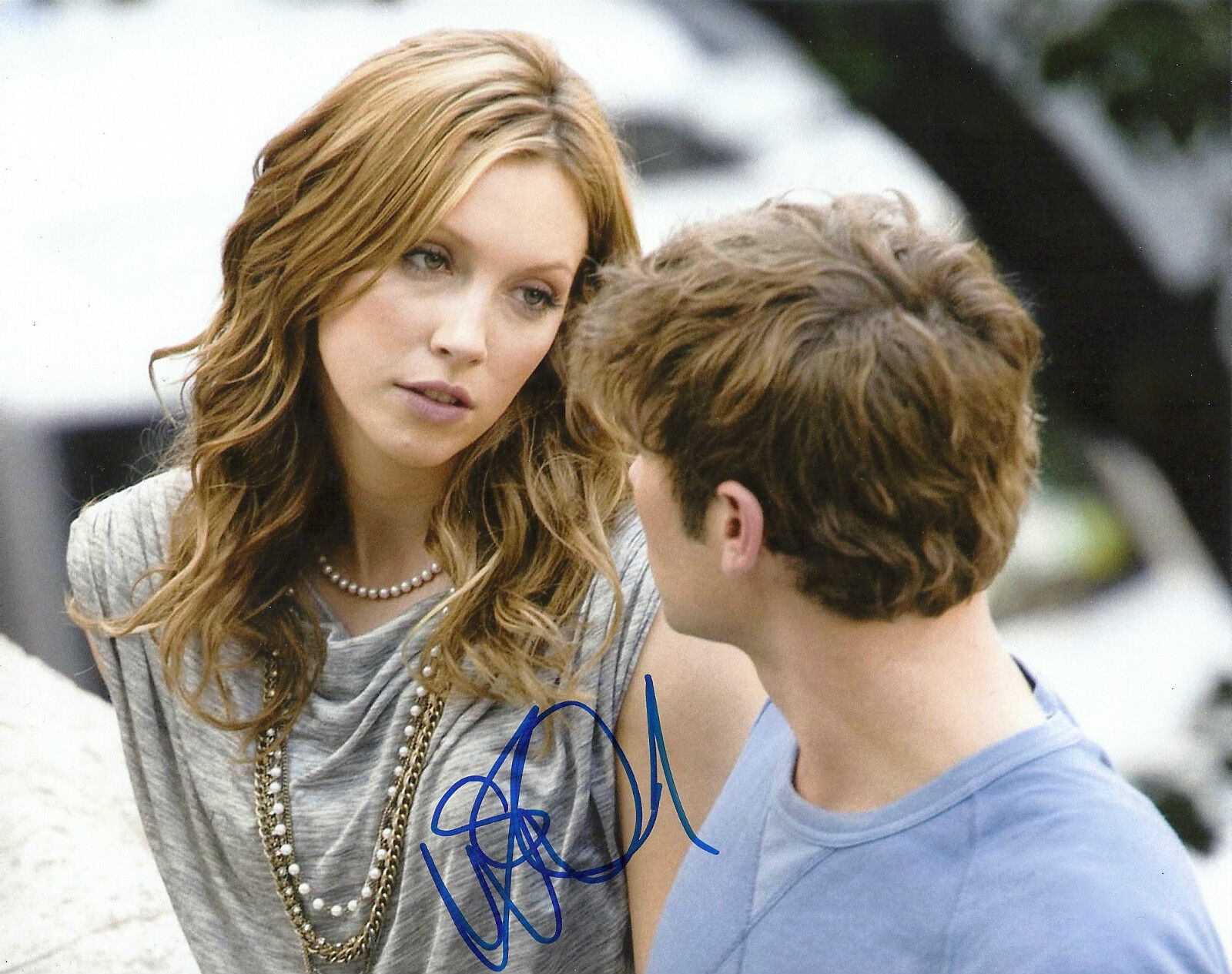 KATIE CASSIDY 'ARROW' 'GOSSIP GIRL' SIGNED 8X10 PICTURE *COA 3