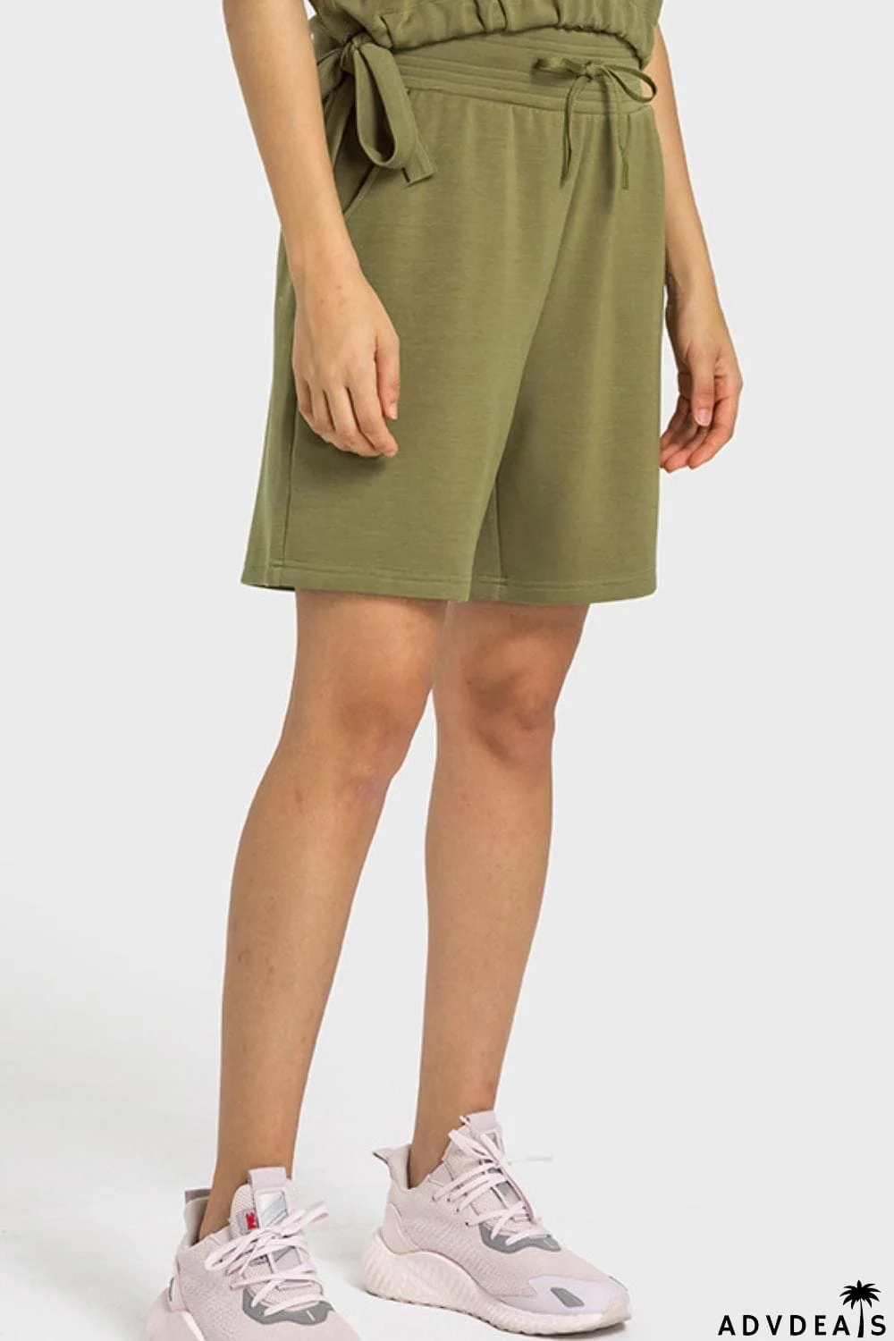 Drawstring Elastic Waist Sports Bermuda Shorts