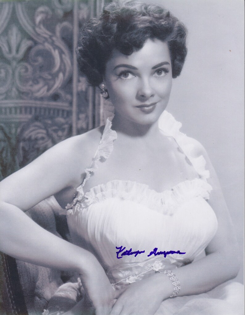 Kathryn Grayson (d. 2010) Signed Autographed Glossy 8x10 Photo Poster painting - COA Matching Holograms