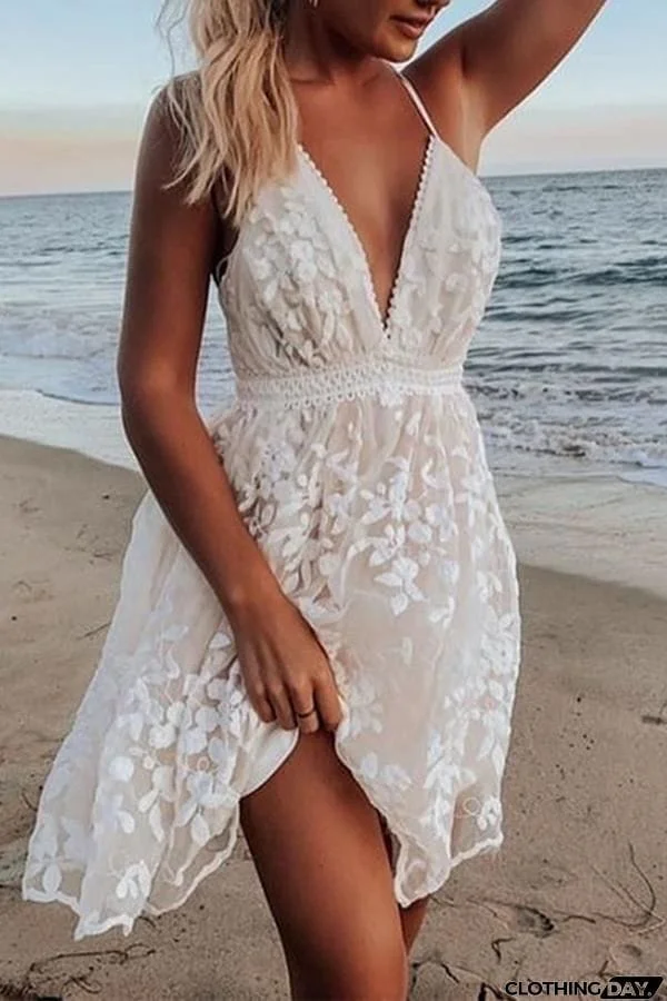 White Lace V-neck Backless Dress