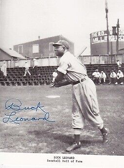 Buck Leonard Signed - Autographed Negro League 8x10 inch Photo Poster painting - Died 1997