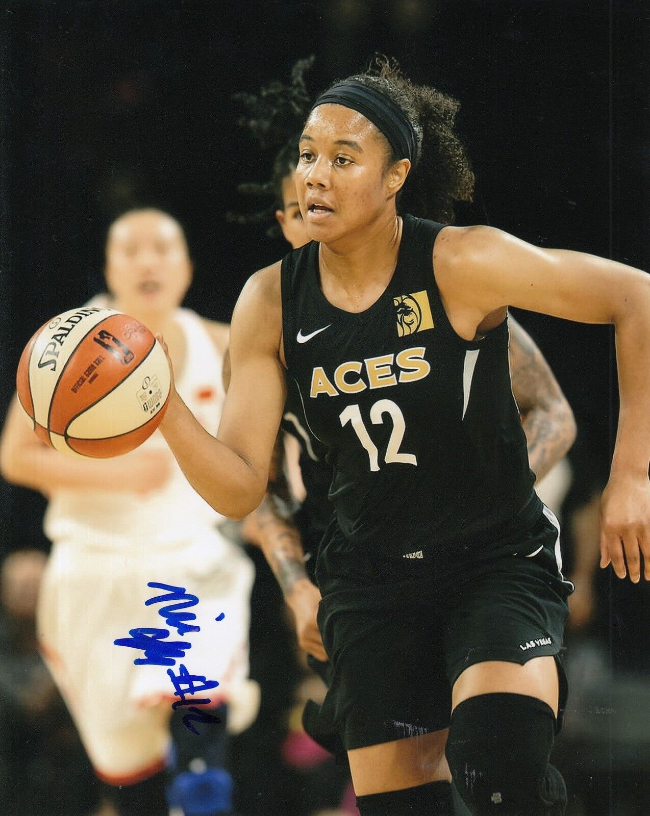 NIA COFFEY signed (LAS VEGAS ACES) WNBA basketball *NORTHWESTERN* 8X10 W/COA #1