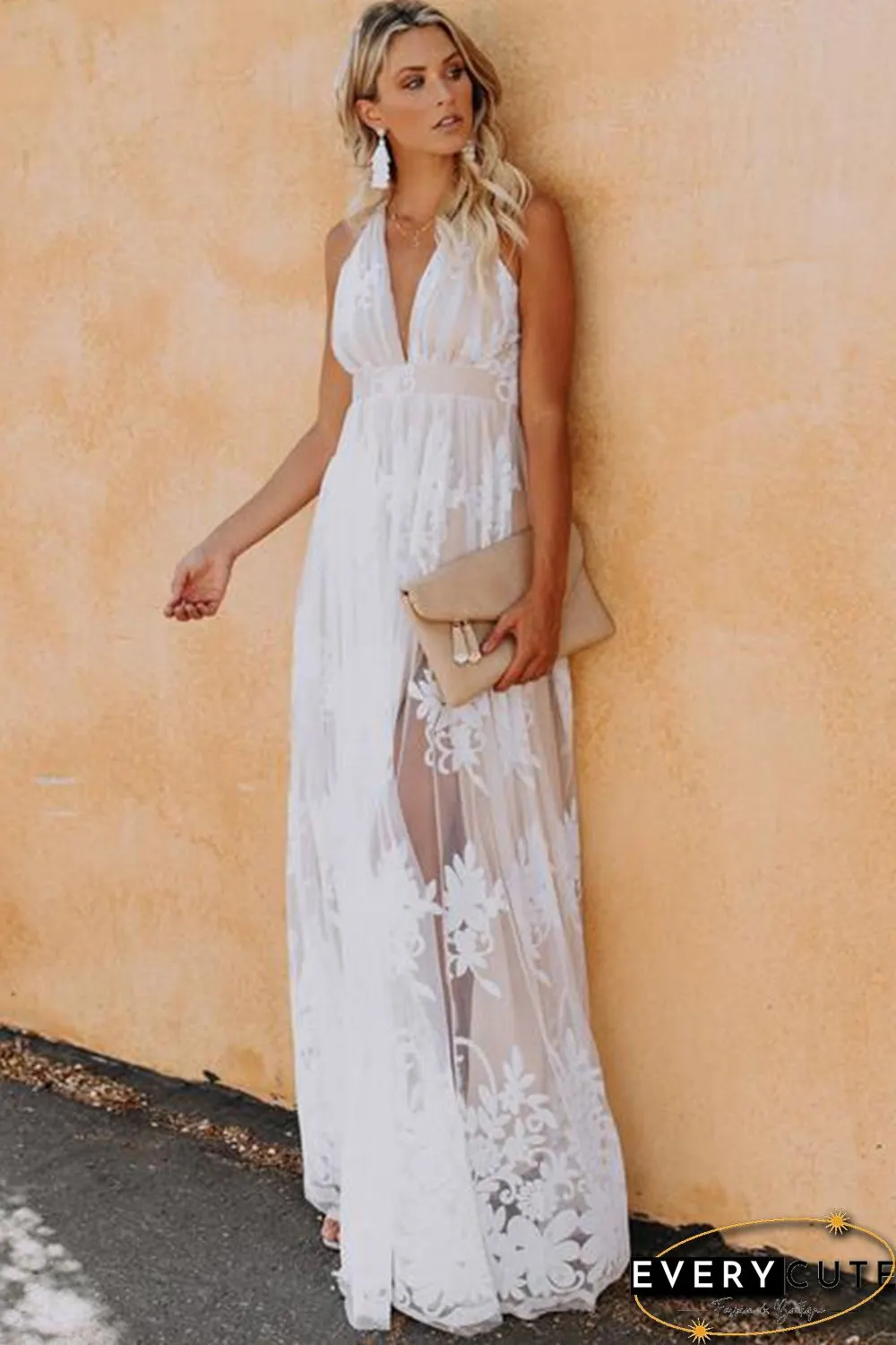 White Lace Contrast Backless Spaghetti Straps Maxi Dress