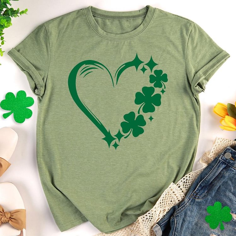 Shamrock Sparkly Heart Round Neck T-shirt