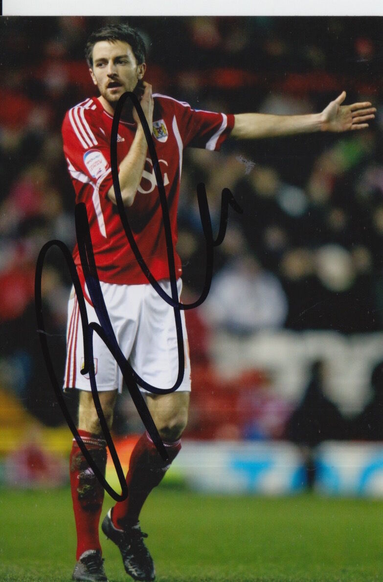 BRISTOL CITY HAND SIGNED COLE SKUSE 6X4 Photo Poster painting 1.