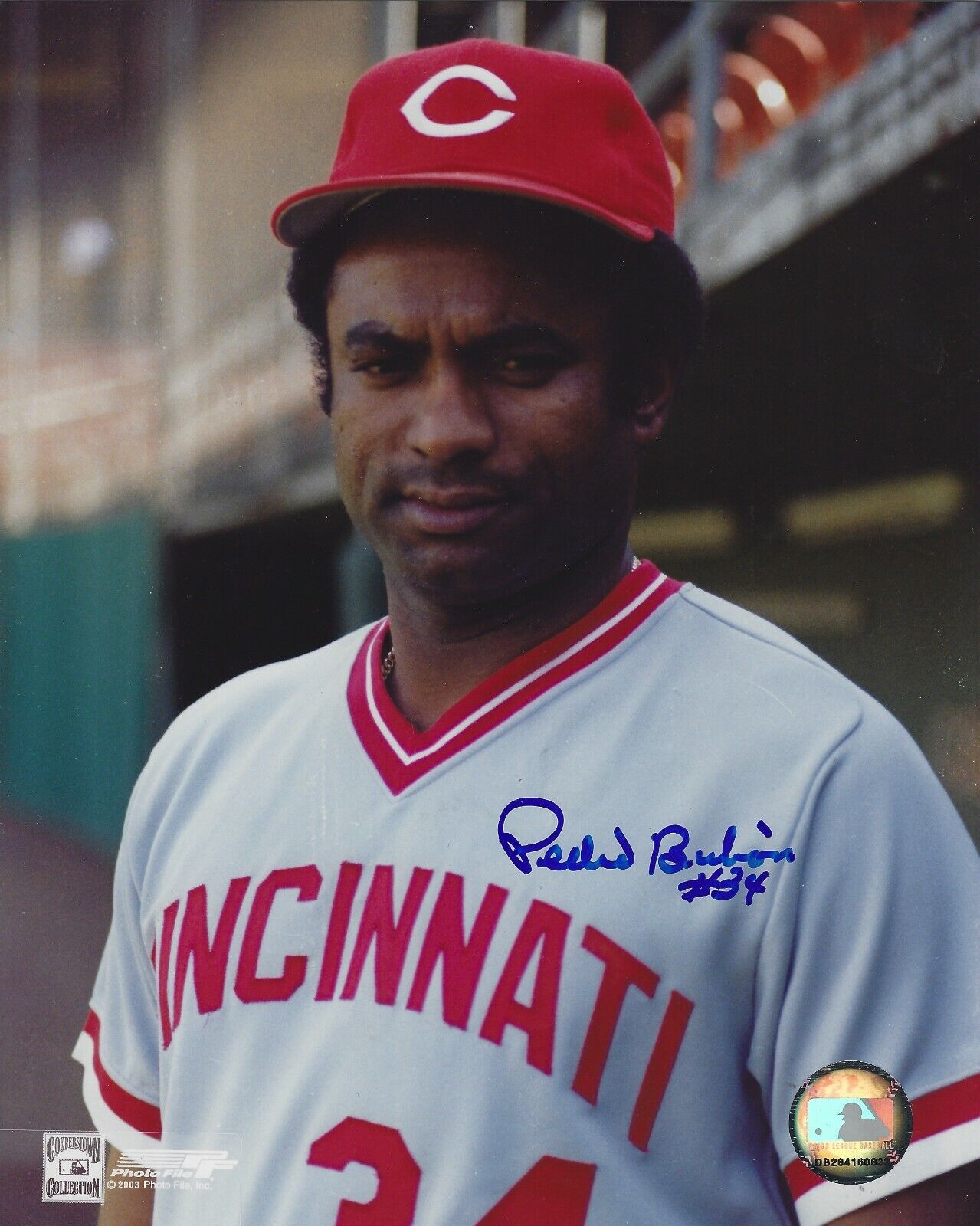 Signed 8x10 PEDRO BORBON Cincinnati Reds Autographed Photo Poster painting - COA