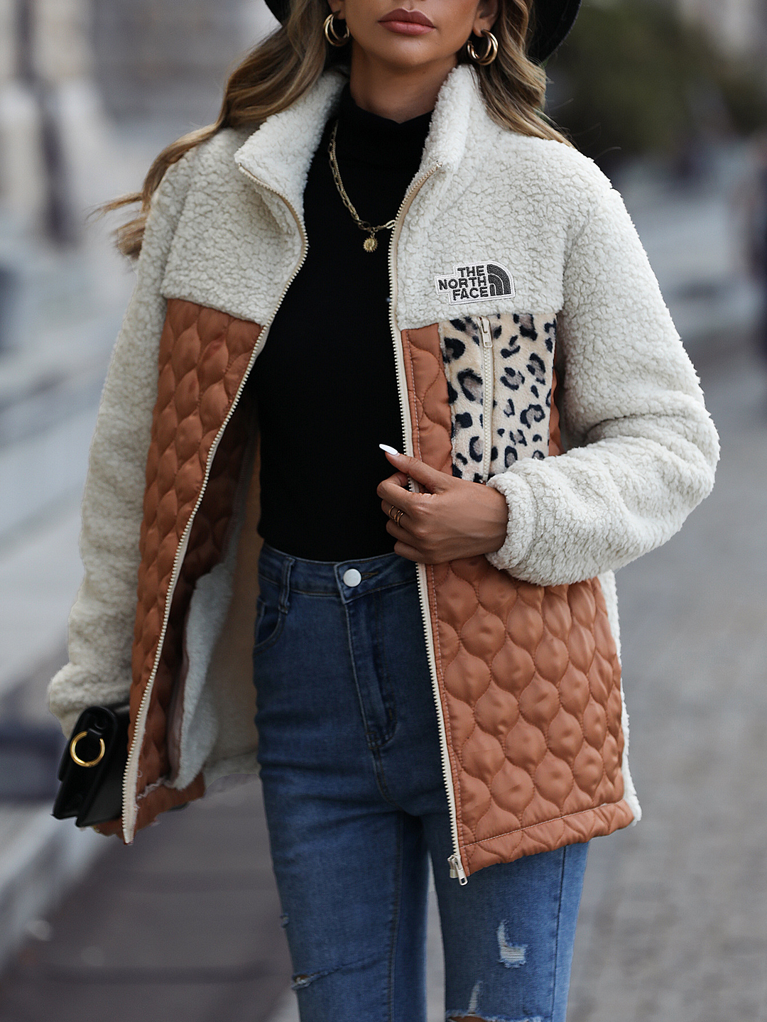 The North Face® Casualowa kurtka Leopard Sherpa