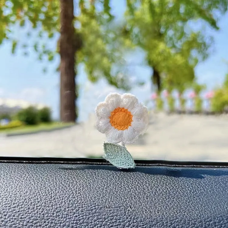 Shaking Head Flower Car Ornament | 168DEAL