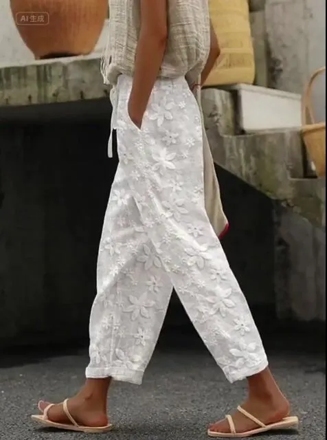 Fashion Pocket Embroidery Casual Pants