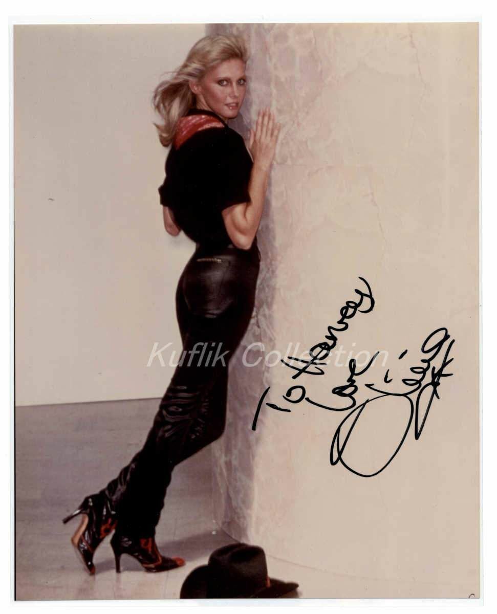 Olivia Newton-John - Signed Autograph Color 8x10 Photo Poster painting - Singer; Grease