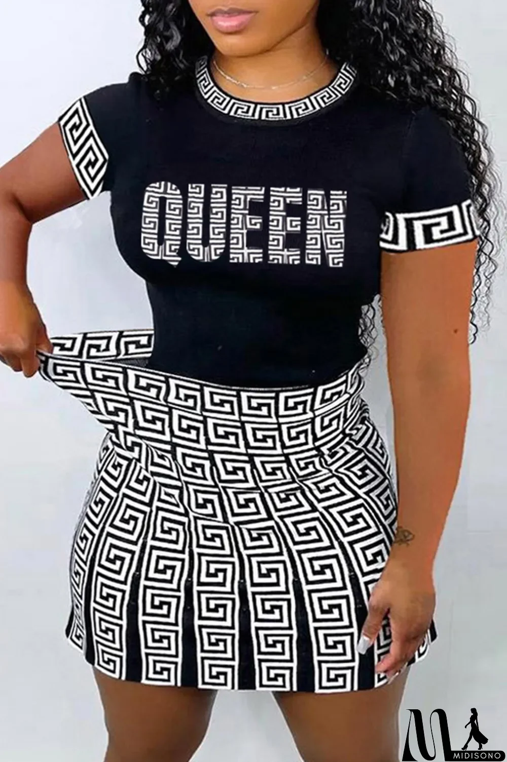MidiSono - White Black Fashion Casual Letter Print Patchwork O Neck Plus Size Two Pieces