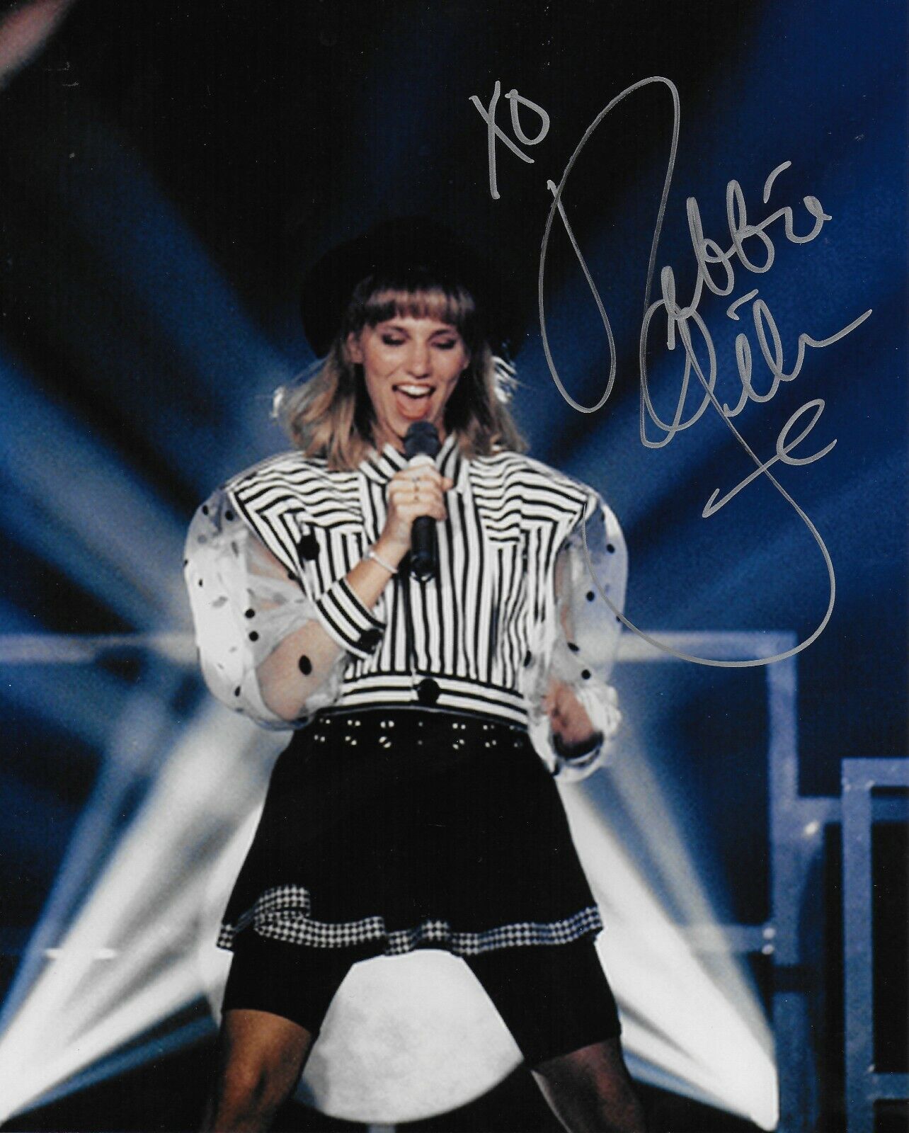 Debbie Gibson Original Autographed 8X10 Photo Poster painting #63