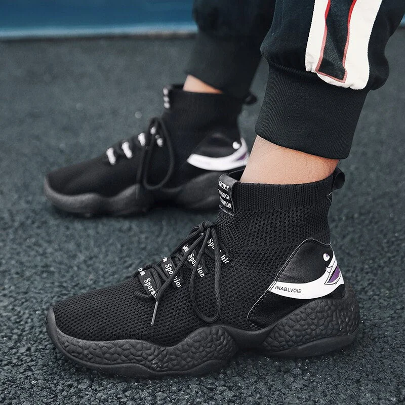 BomKinta New Fashion High Top Retro Casual Shoes Men Fashion Brand Breathable Sock Shoes Men Shark Pattern Damping Sneakers Men