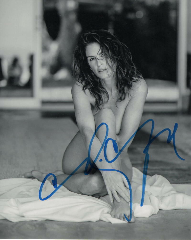 CINDY CRAWFORD SIGNED AUTOGRAPH 8x10 Photo Poster painting - SUPER SEXY, HOT, ICON, MODEL