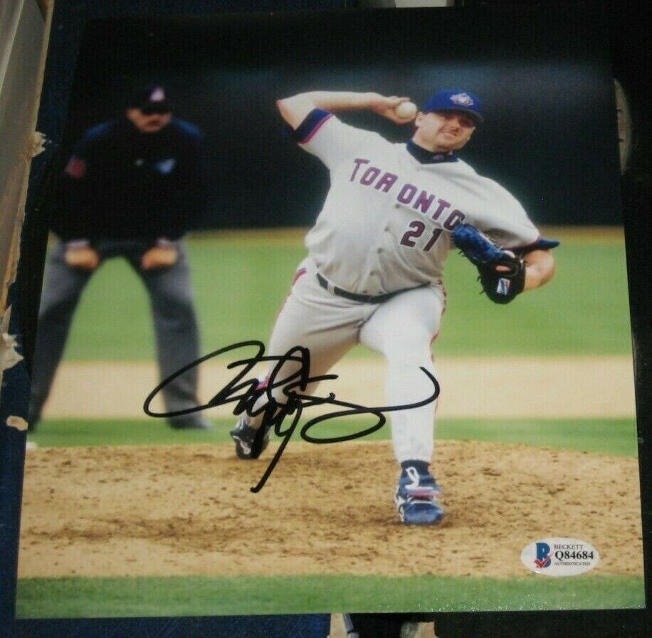 ROGER CLEMENS TORONTO BLUE JAYS SIGNED AUTOGRAPHED 8X10 Photo Poster painting BAS/COA #Q84684