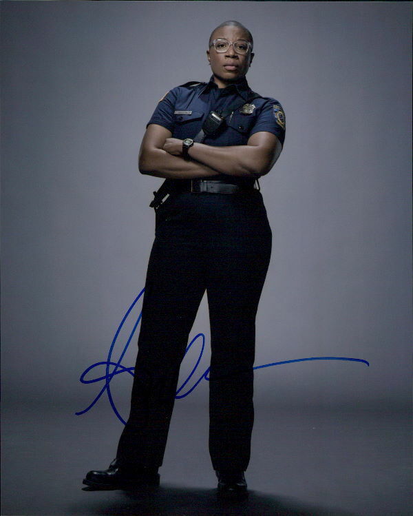 Aisha Hinds (9-1-1) signed 8x10 Photo Poster painting in-person