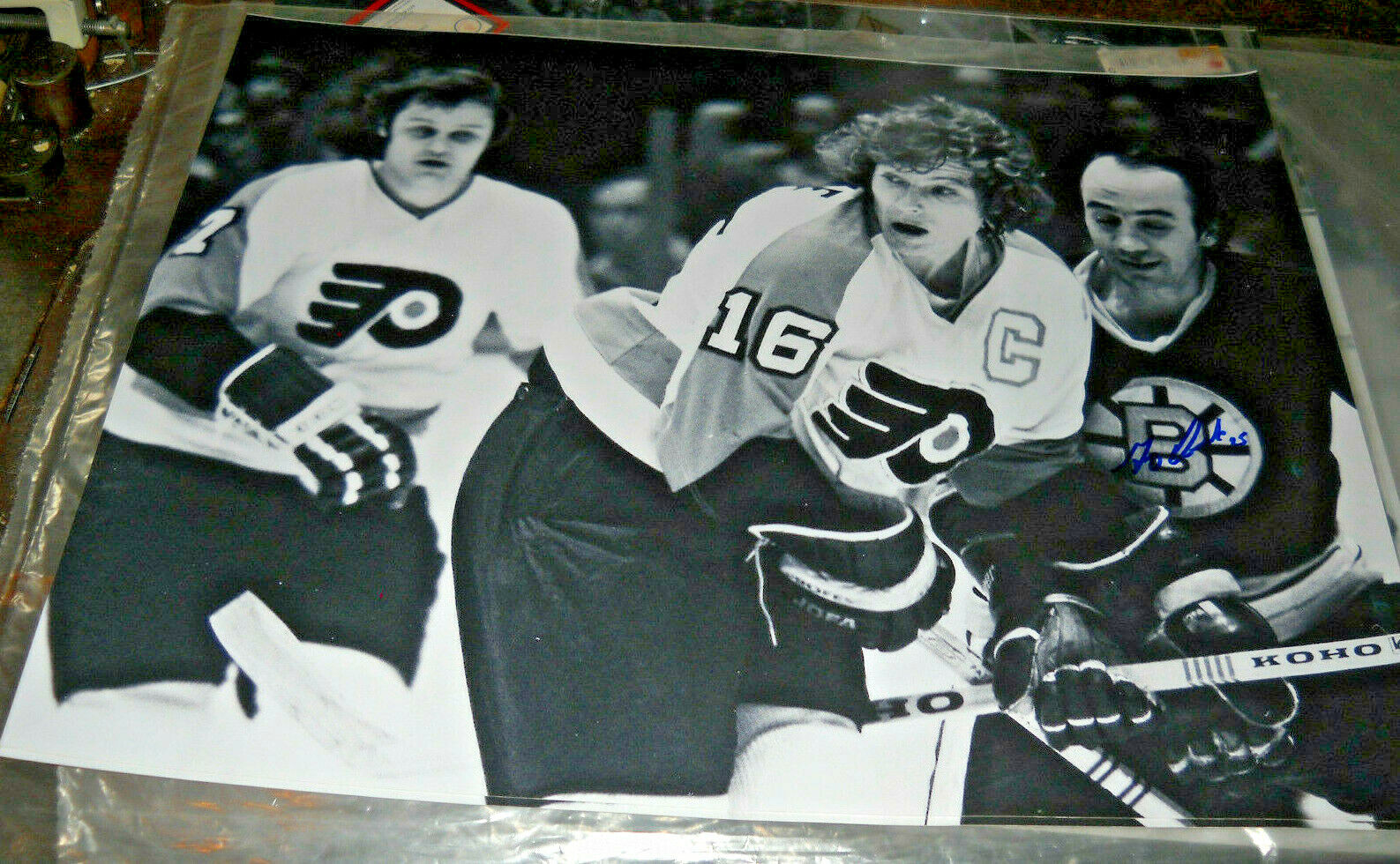 GARY DOAK AUTOGRAPH SIGNED 16X20 Photo Poster painting COA BOSTON BRUINS W BOBBY CLARKE FLYERS