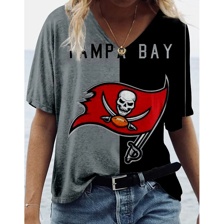 Tampa Bay Buccaneers  Lightweight Short Sleeve V-Neck T-Shirt
